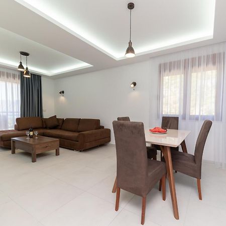 Red Hill Apartment Котор Екстериор снимка