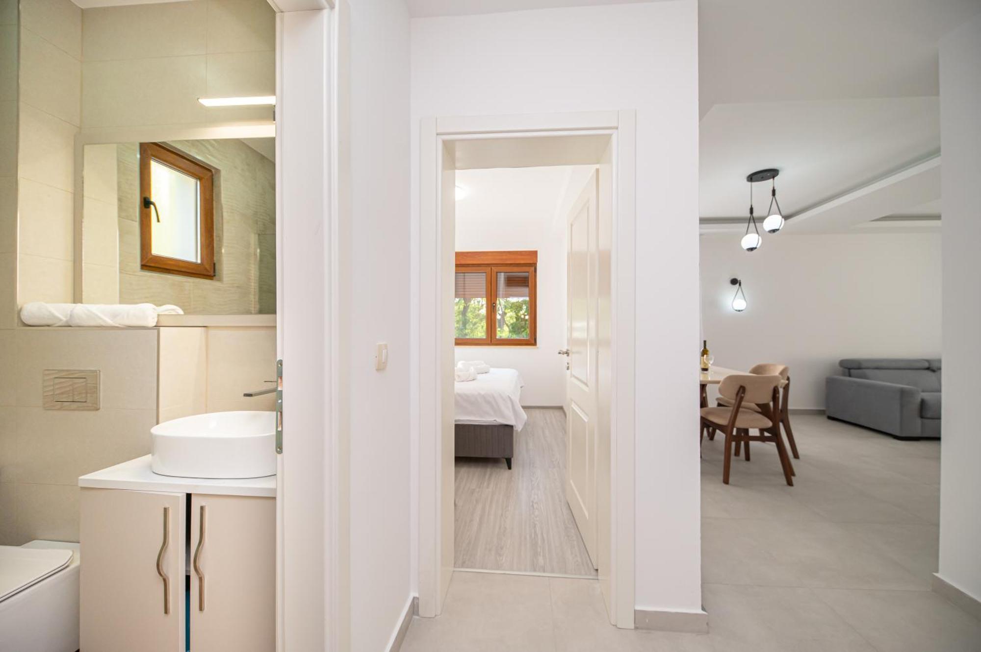 Red Hill Apartment Котор Екстериор снимка