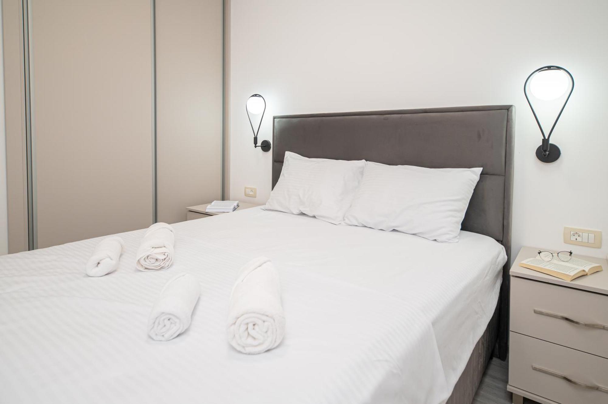 Red Hill Apartment Котор Екстериор снимка