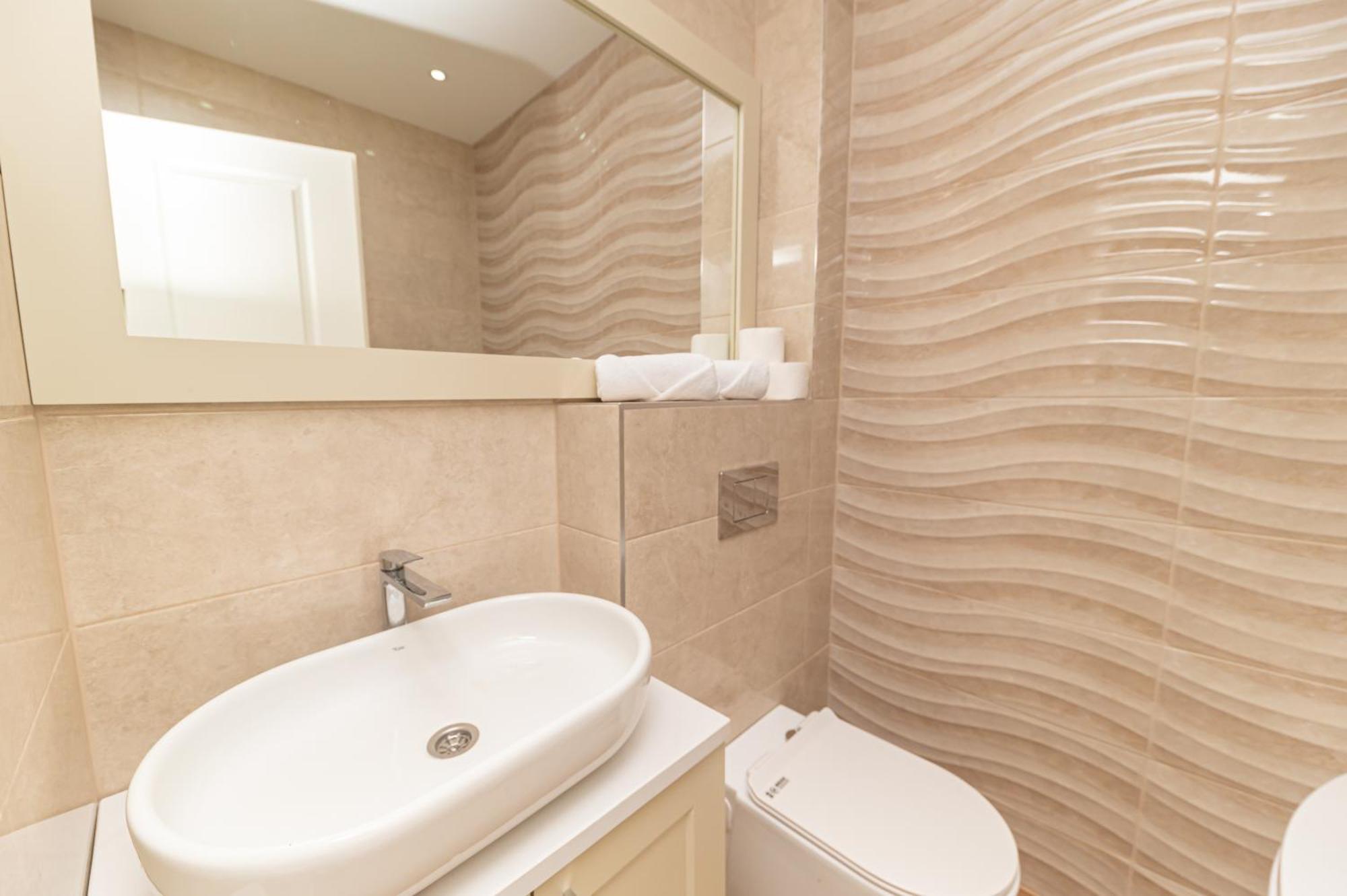 Red Hill Apartment Котор Екстериор снимка