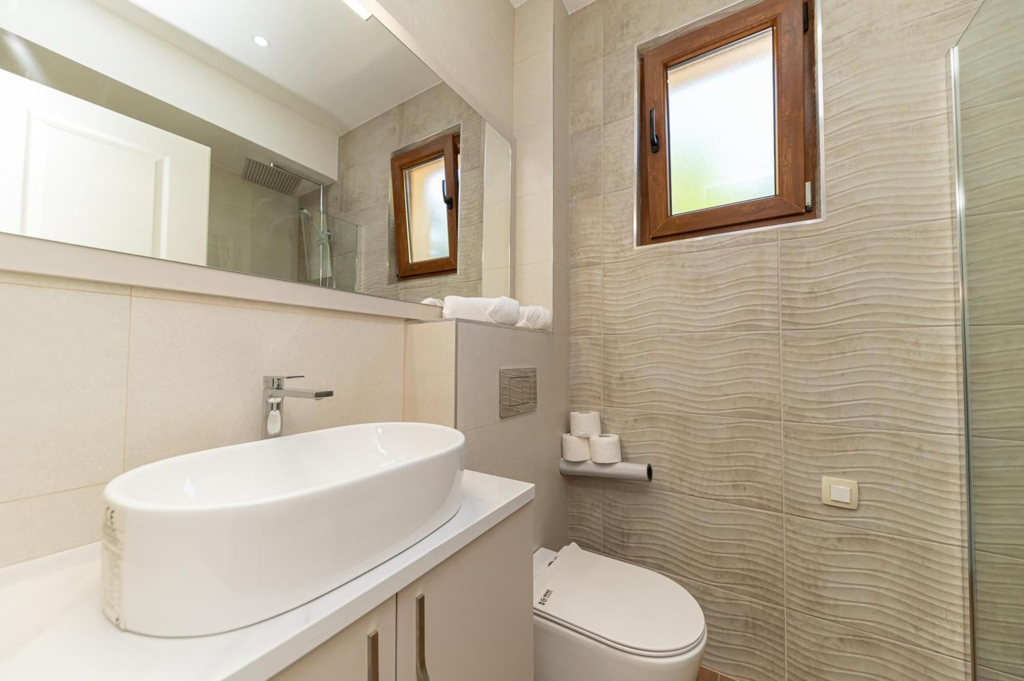 Red Hill Apartment Котор Екстериор снимка
