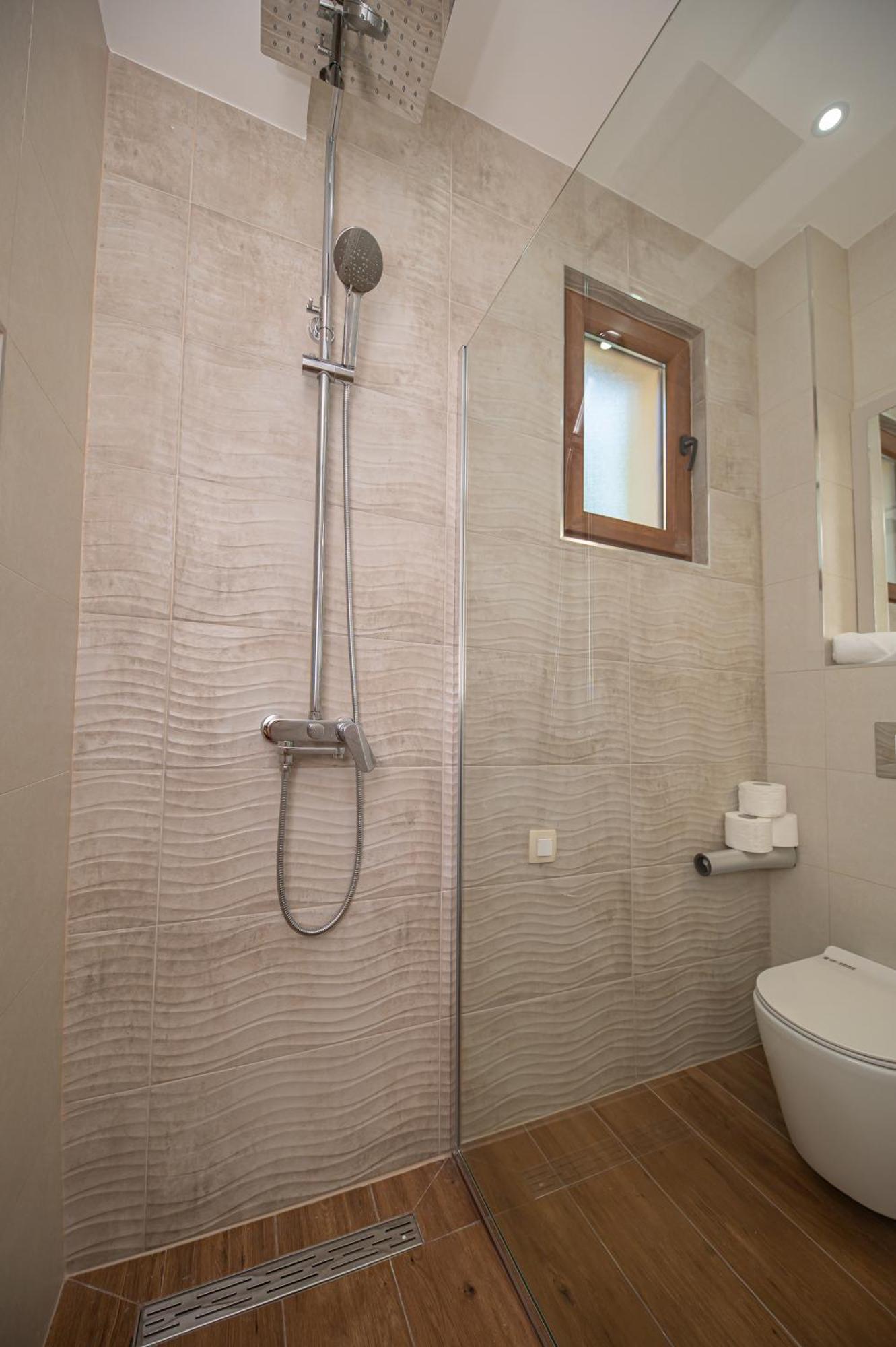Red Hill Apartment Котор Екстериор снимка
