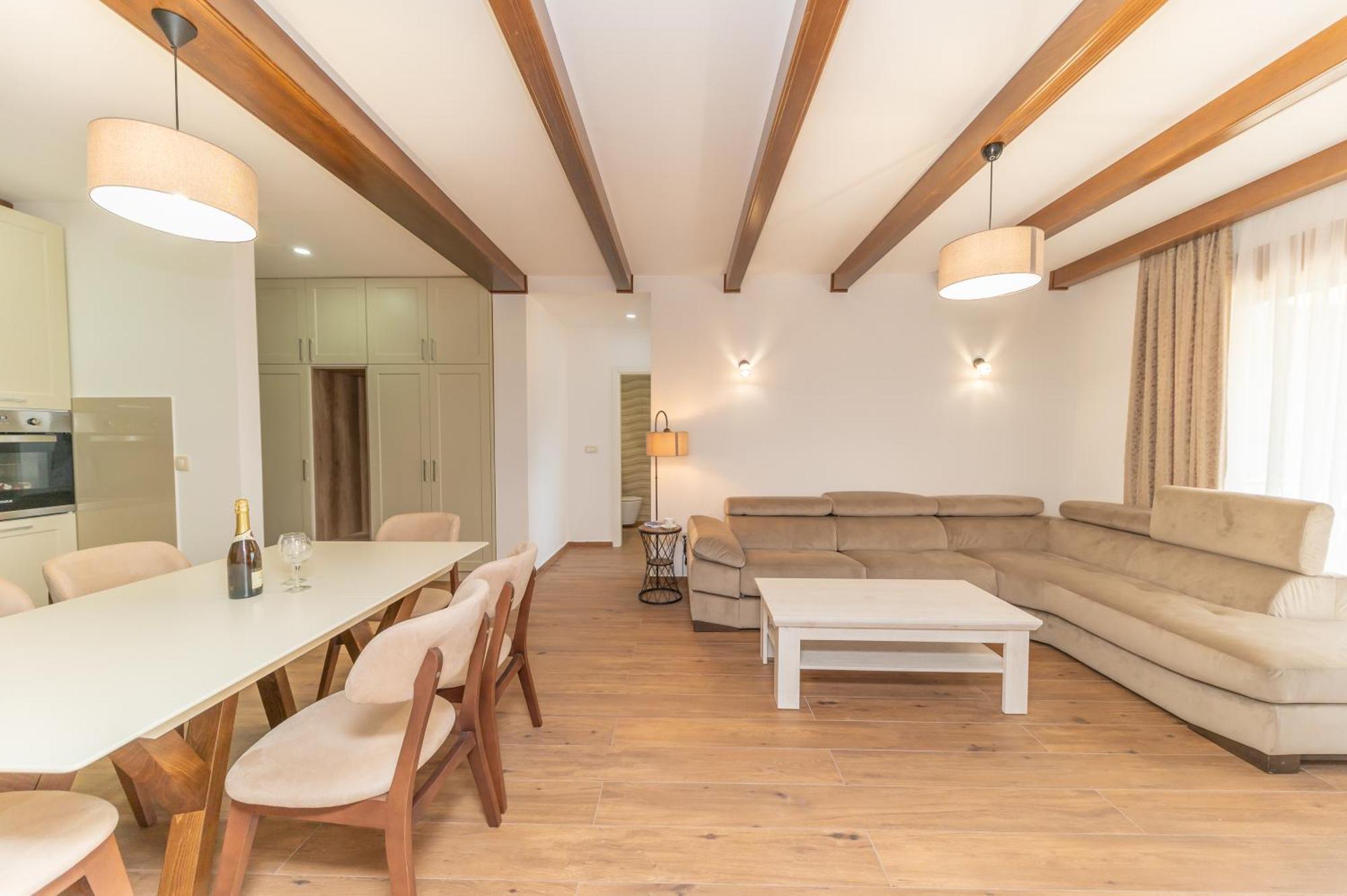 Red Hill Apartment Котор Екстериор снимка