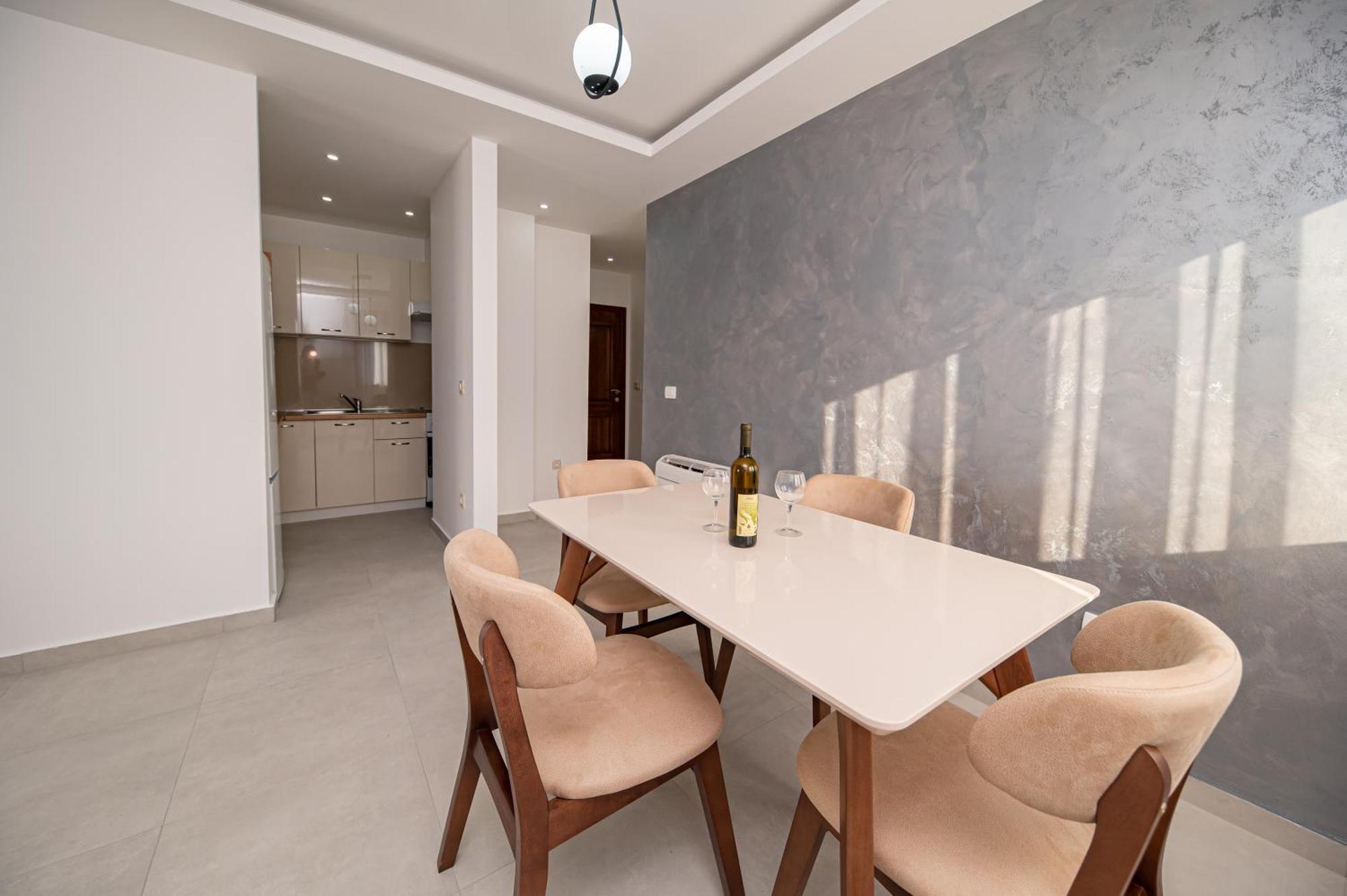 Red Hill Apartment Котор Екстериор снимка